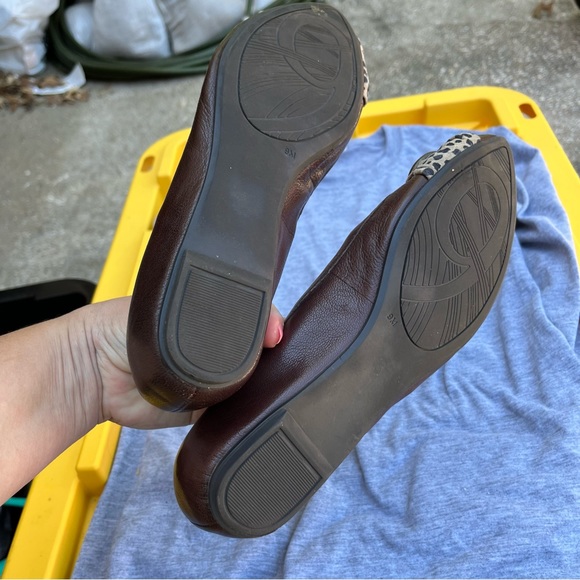 Nine West Flats Brown With Leopard Strap and Buckle - Picture 5 of 6